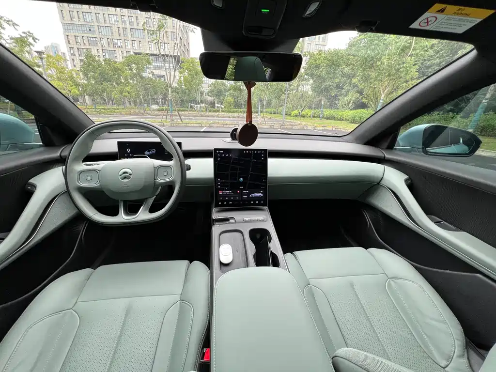 NIO ET5 — миниатюра 9