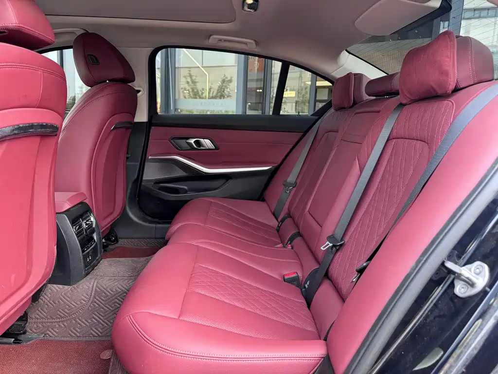 BMW i3 — миниатюра 8