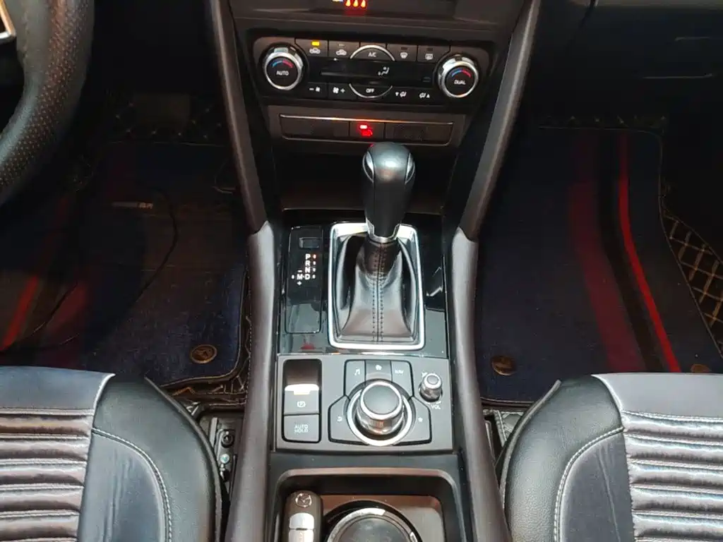 Mazda CX-4 — миниатюра 14