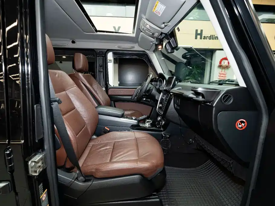 Mercedes-Benz G-Class — миниатюра 10