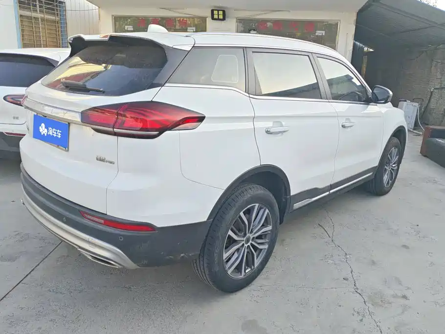Geely Boyue — миниатюра 3