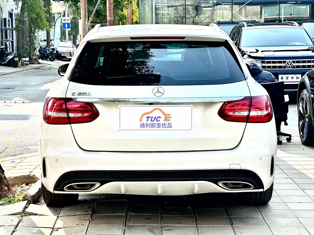 Mercedes-Benz C-Class (Import) — миниатюра 4