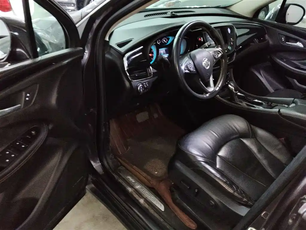 Buick Envision Plus — фотографии объявления, Фото 12