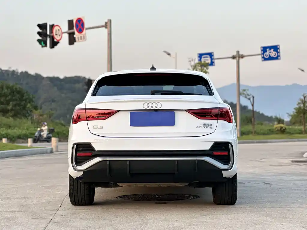 Audi Q3 Sportback — миниатюра 5