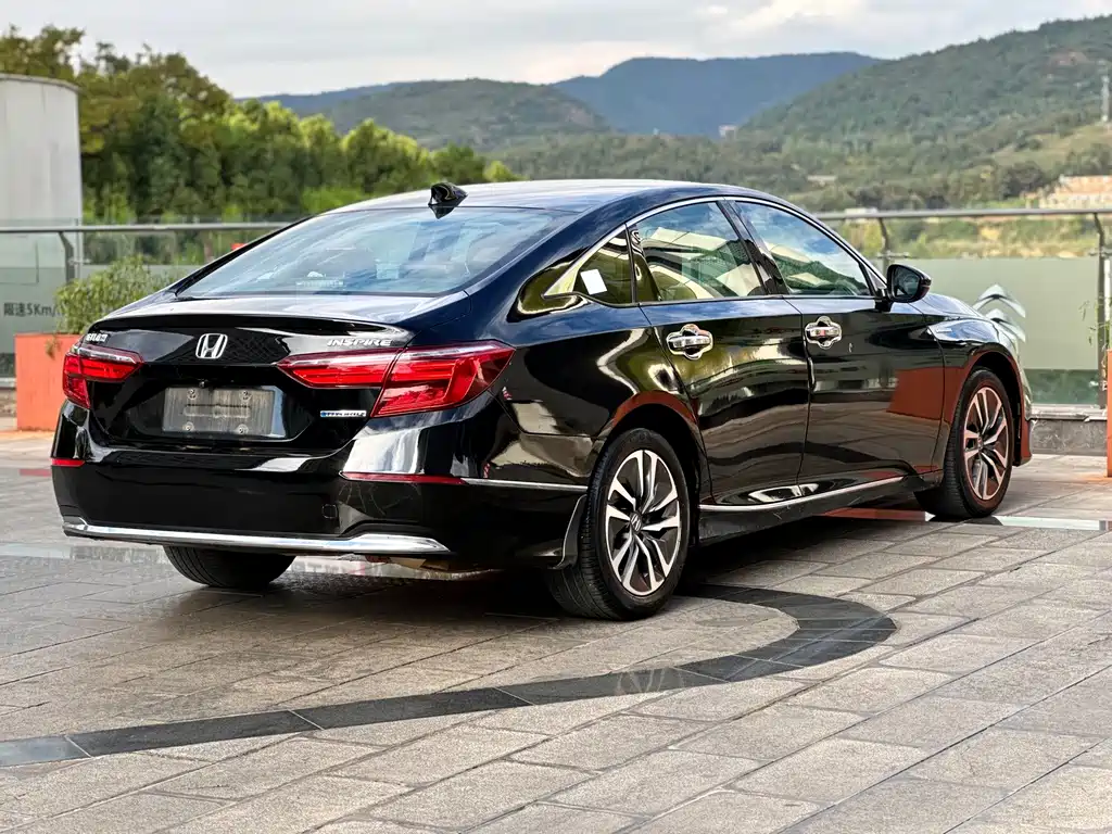 Honda Inspire — миниатюра 23