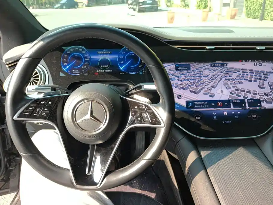 Mercedes-Benz EQS — миниатюра 12