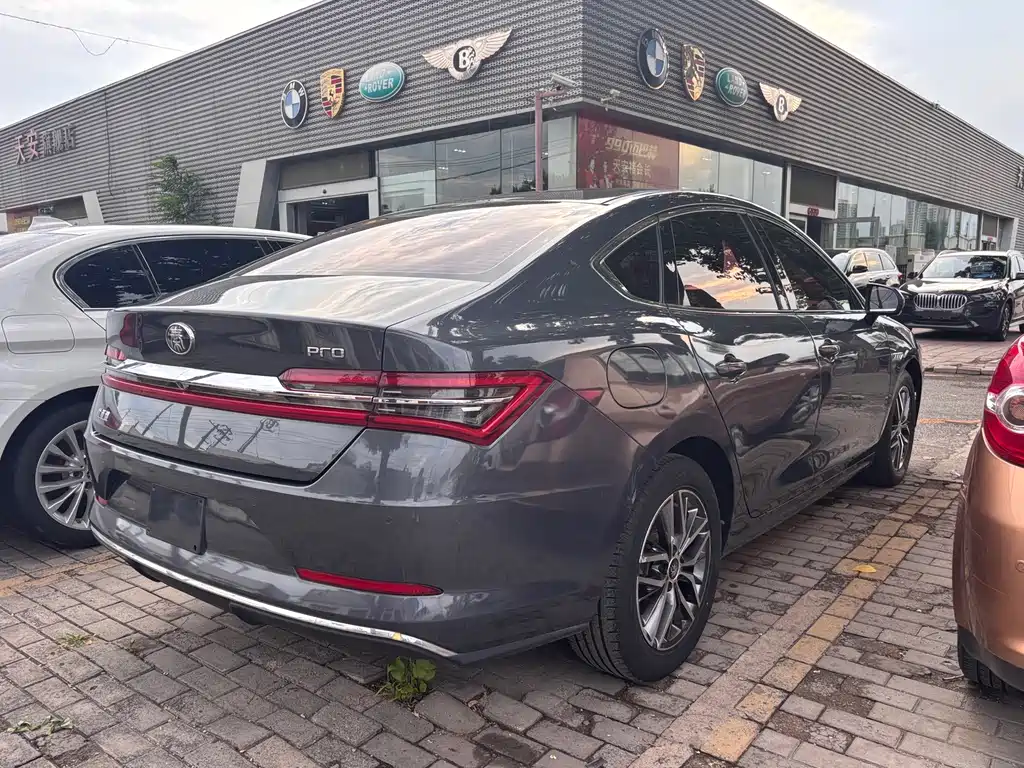 BYD Qin Pro NEV — миниатюра 16