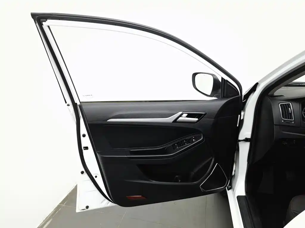 Geely Vision — миниатюра 8