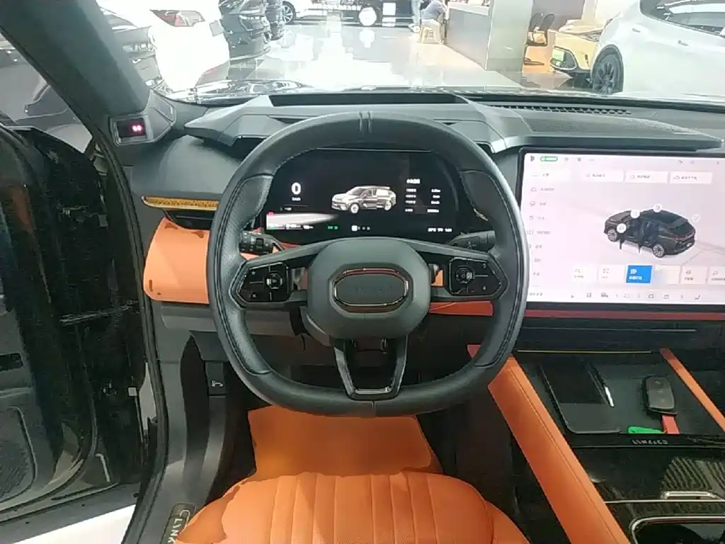 Lynk & Co 08 EM-P — миниатюра 11