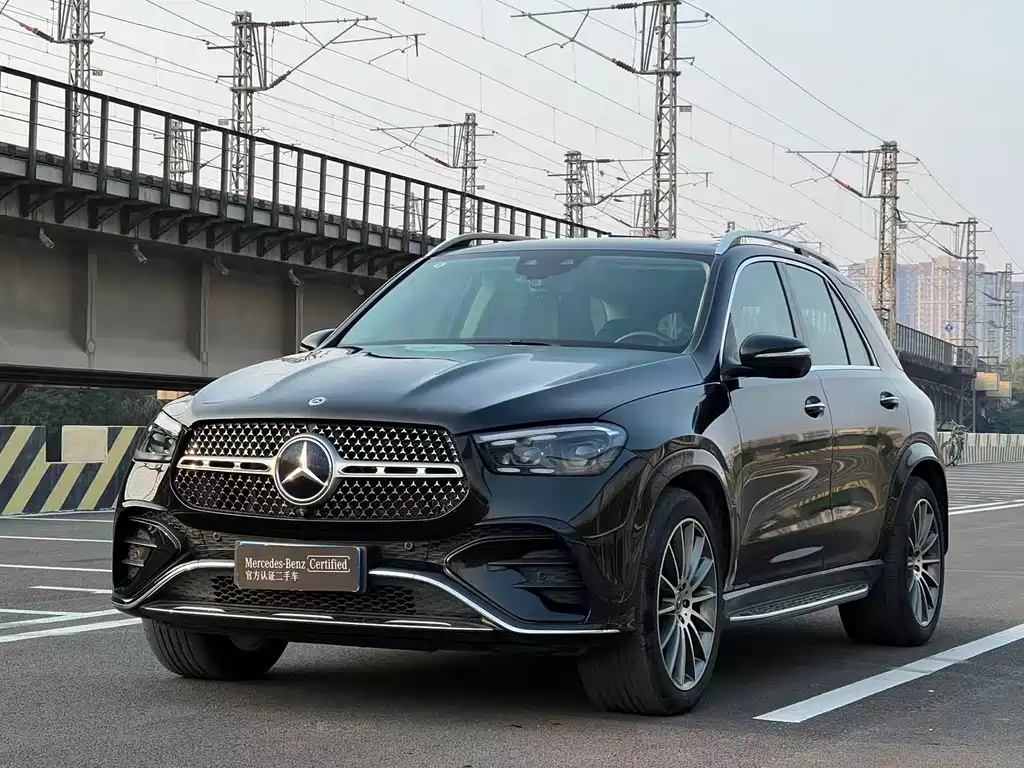 Mercedes-Benz GLE 2023 — фото 1