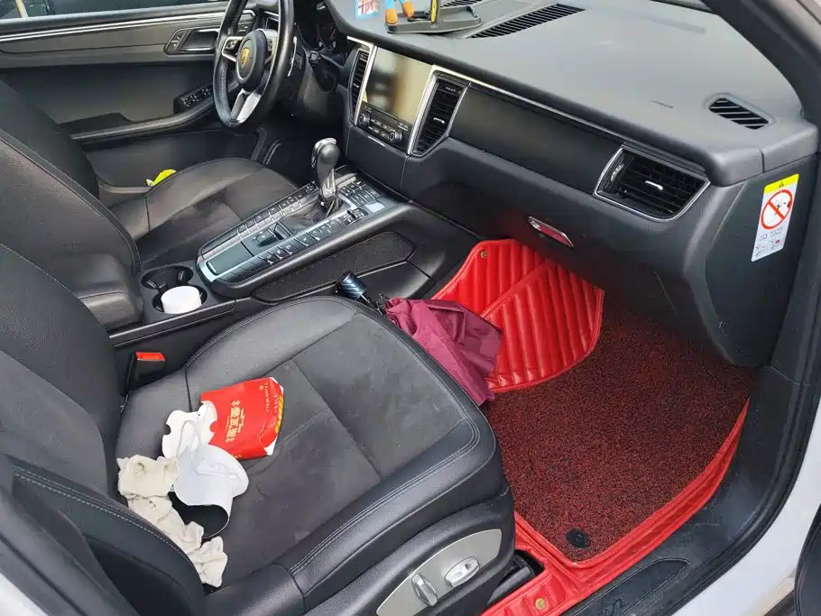 Porsche Macan — миниатюра 8