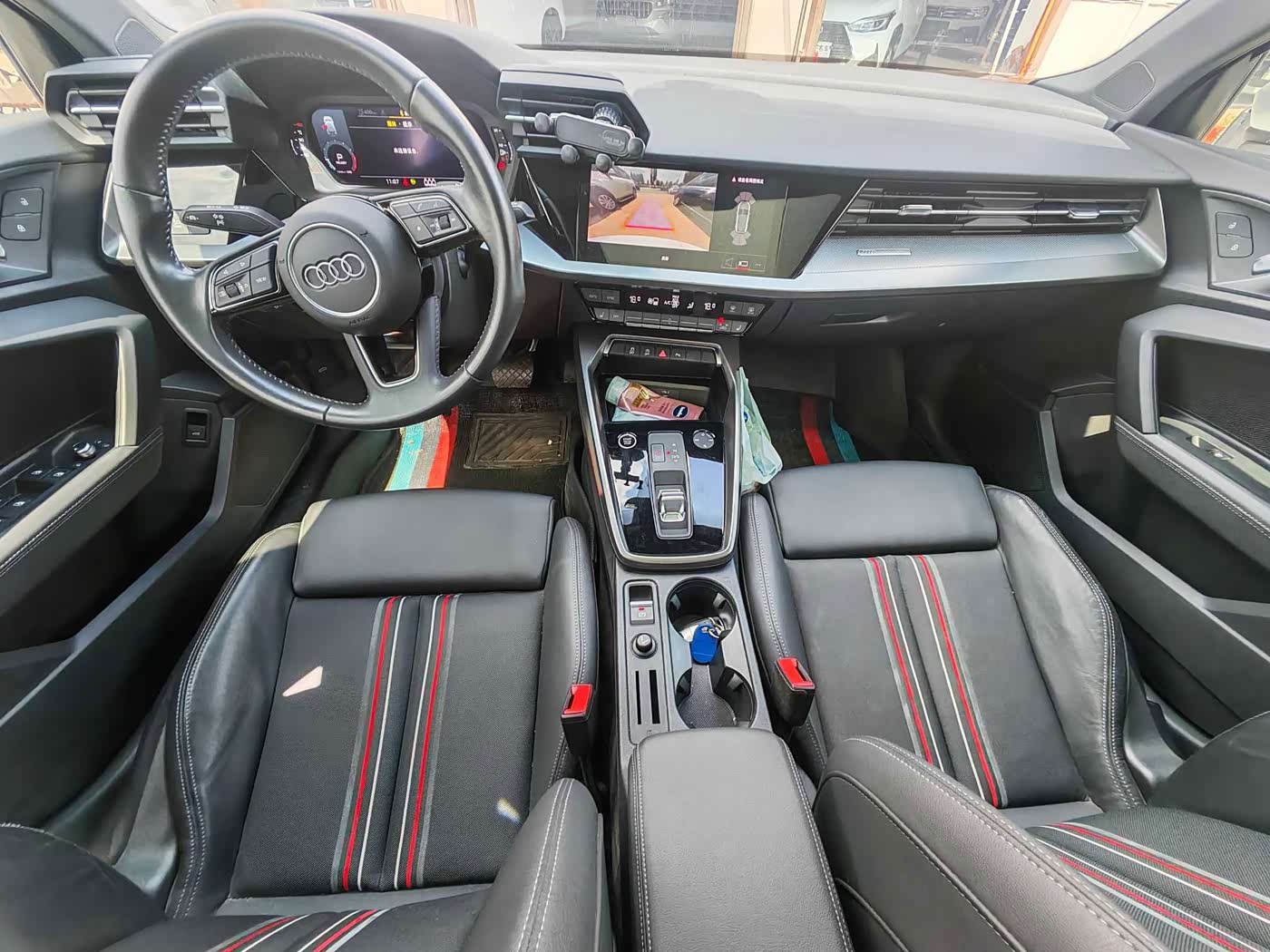 Audi A3 1.4 л 2022 г. Белый, пробег 16000 км