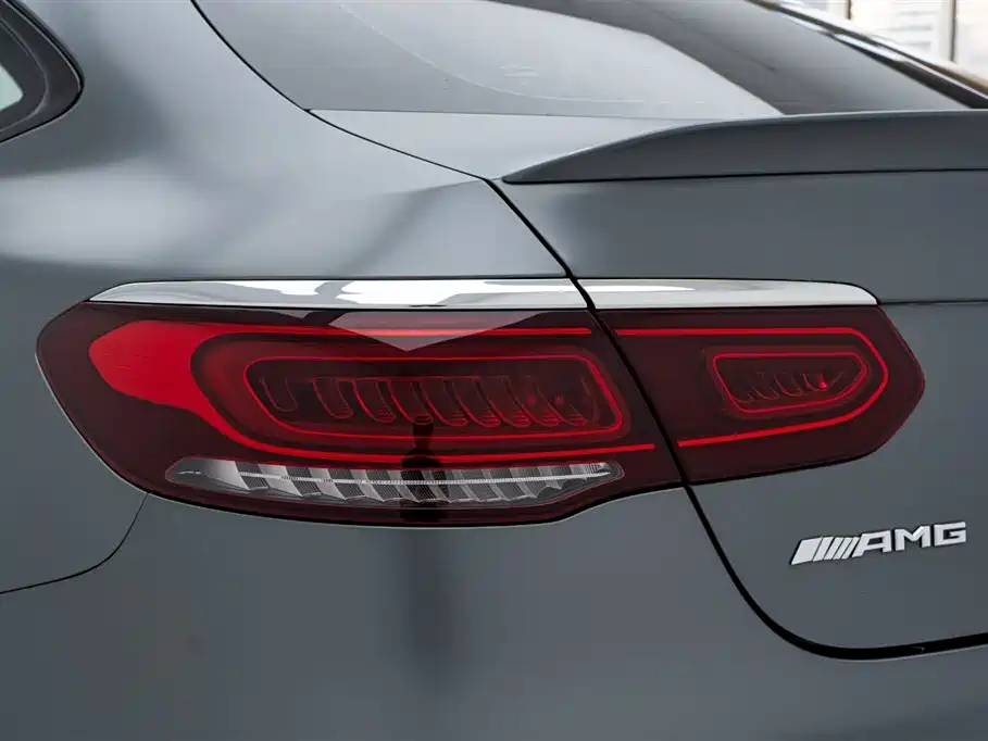 MERCEDES-BENZ GLC COUPE AMG