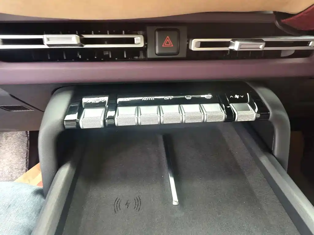 iCAR iCAR V27 — миниатюра 5