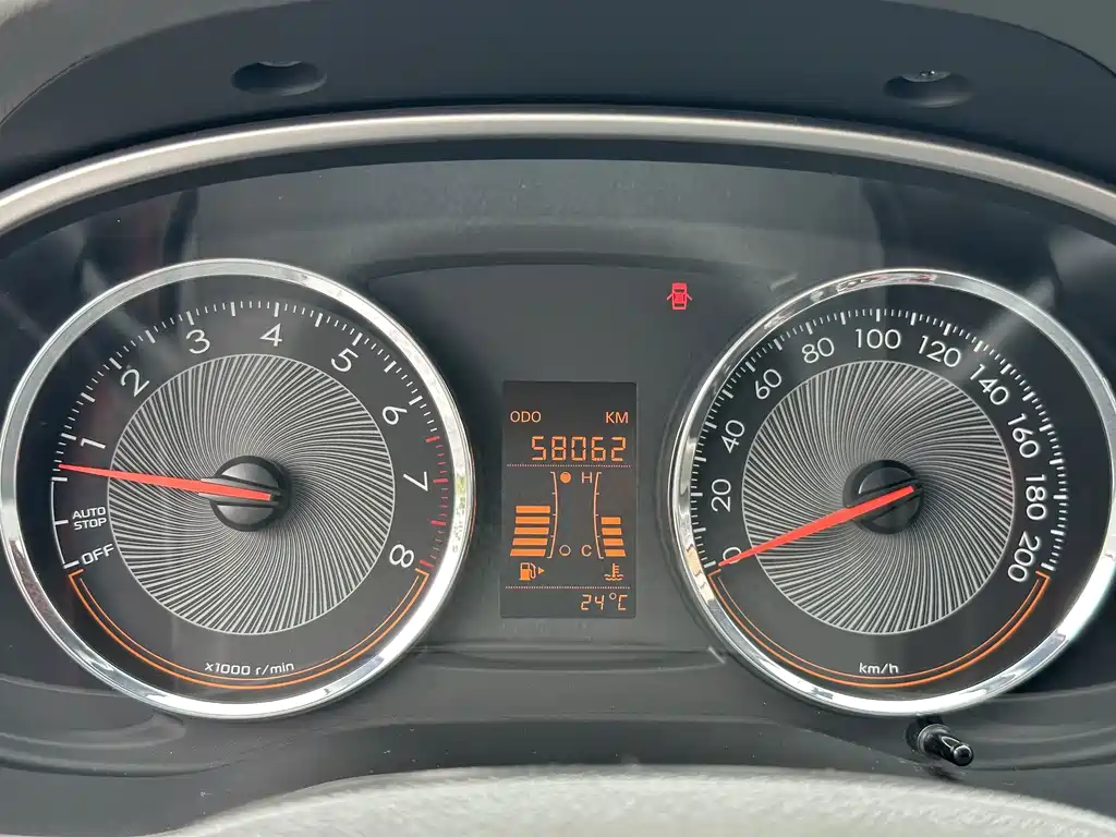 Chevrolet Sail — миниатюра 9