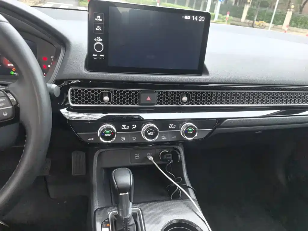 Honda Civic — миниатюра 9