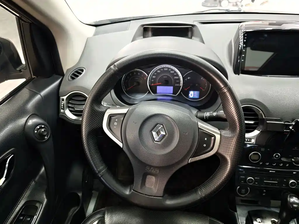 Renault Koleos (Import) — миниатюра 12
