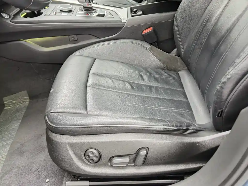 Audi A4L — миниатюра 20