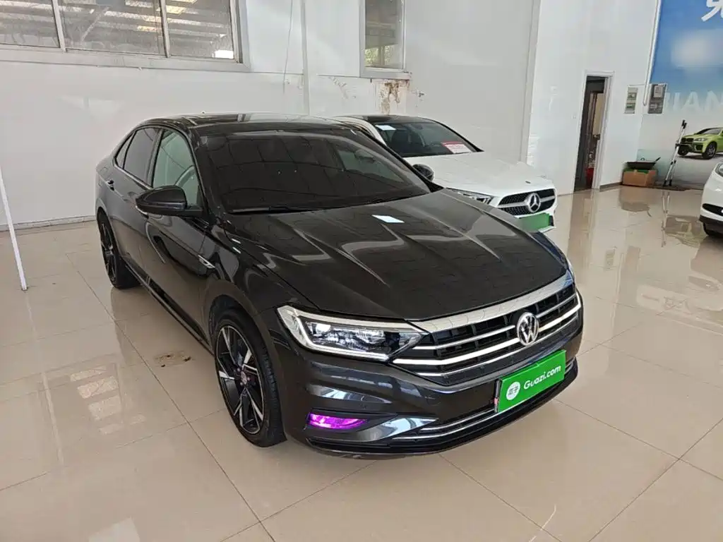 Volkswagen Sagitar — миниатюра 4