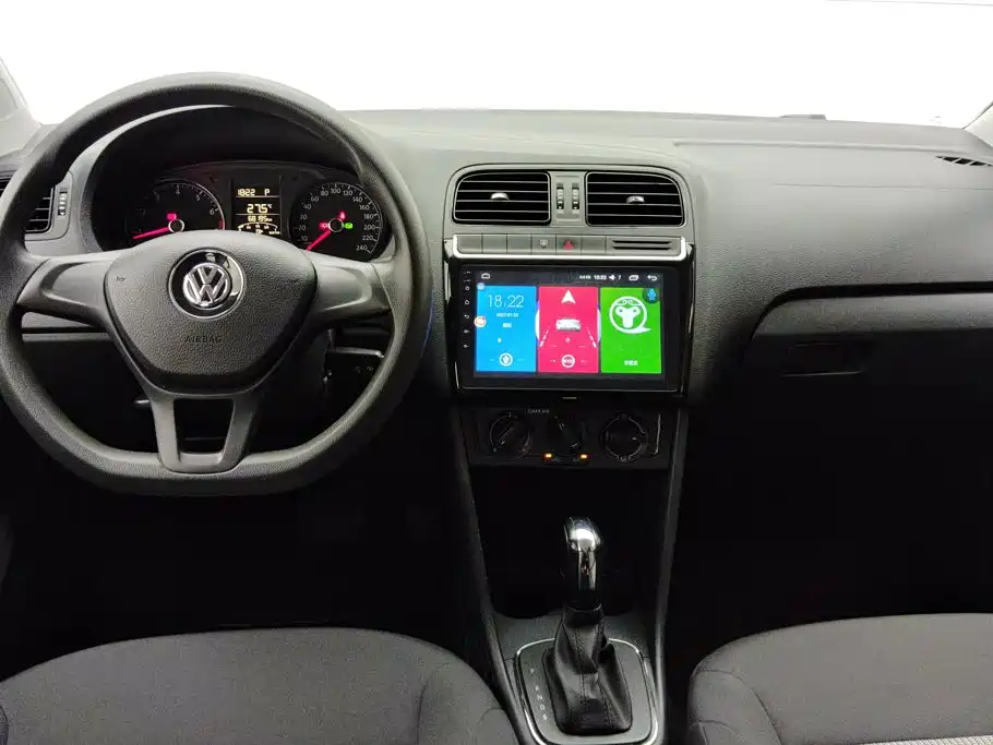 Volkswagen Polo — миниатюра 12