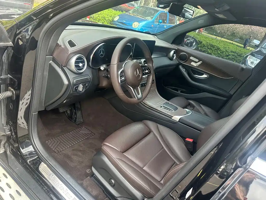 Mercedes-Benz GLC — миниатюра 7