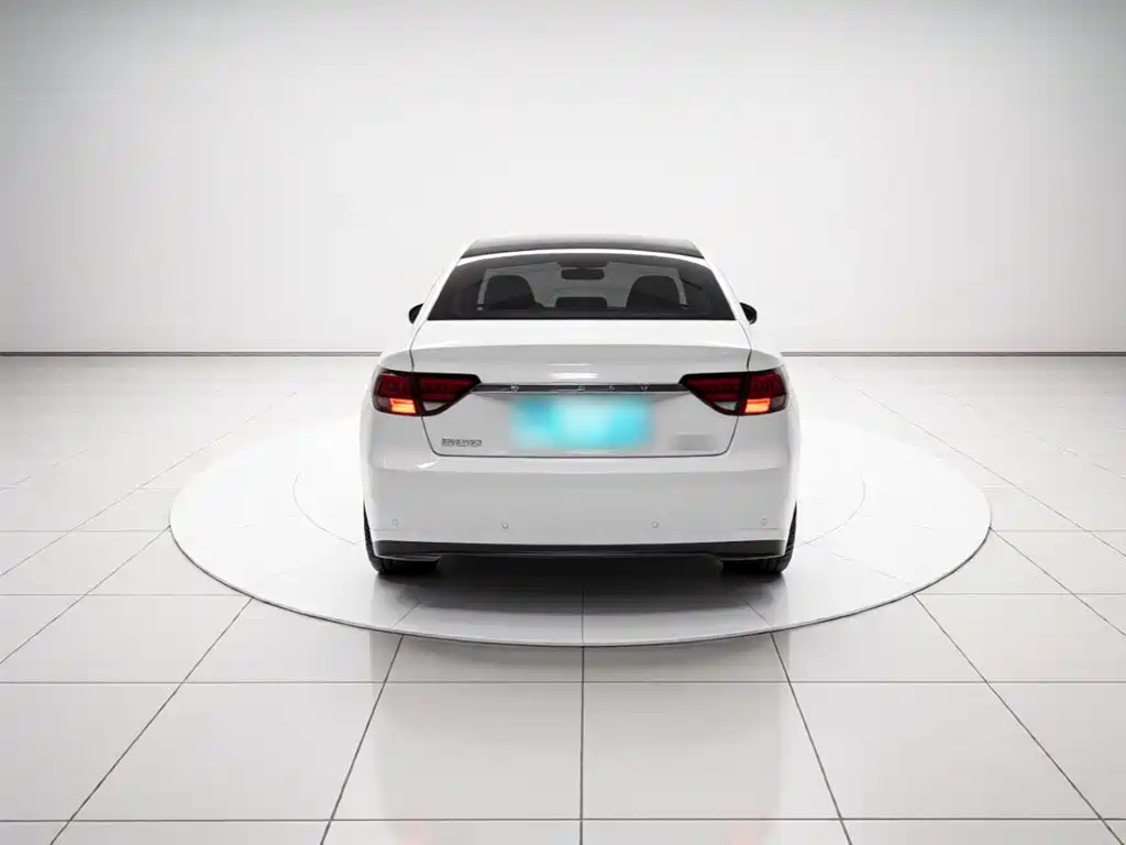 Geely Emgrand GL — миниатюра 3