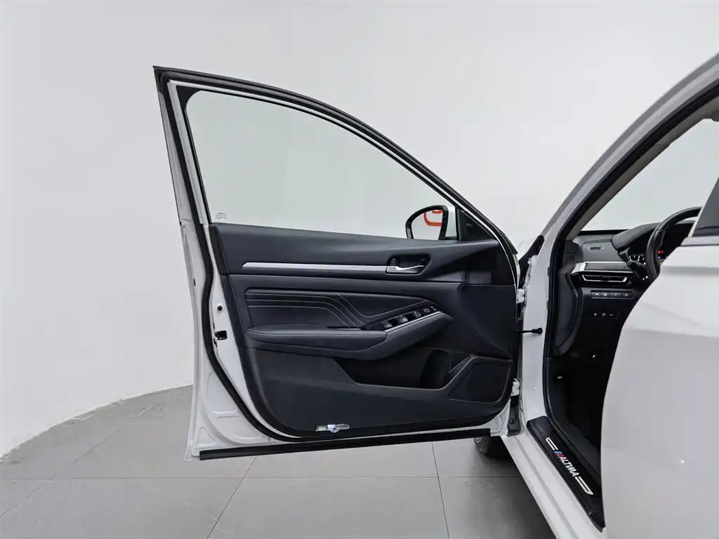 Nissan Altima 2022 2.0L XL-Upr