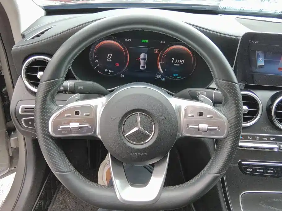 Mercedes-Benz C-Class — миниатюра 15
