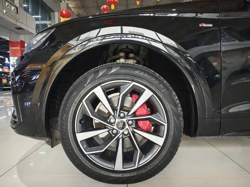 Audi Q5L — миниатюра 19