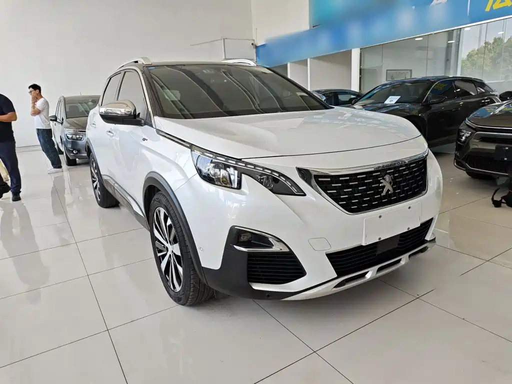 Peugeot 4008 — миниатюра 4