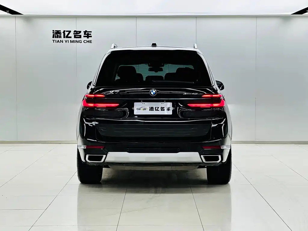 BMW X7 — миниатюра 6