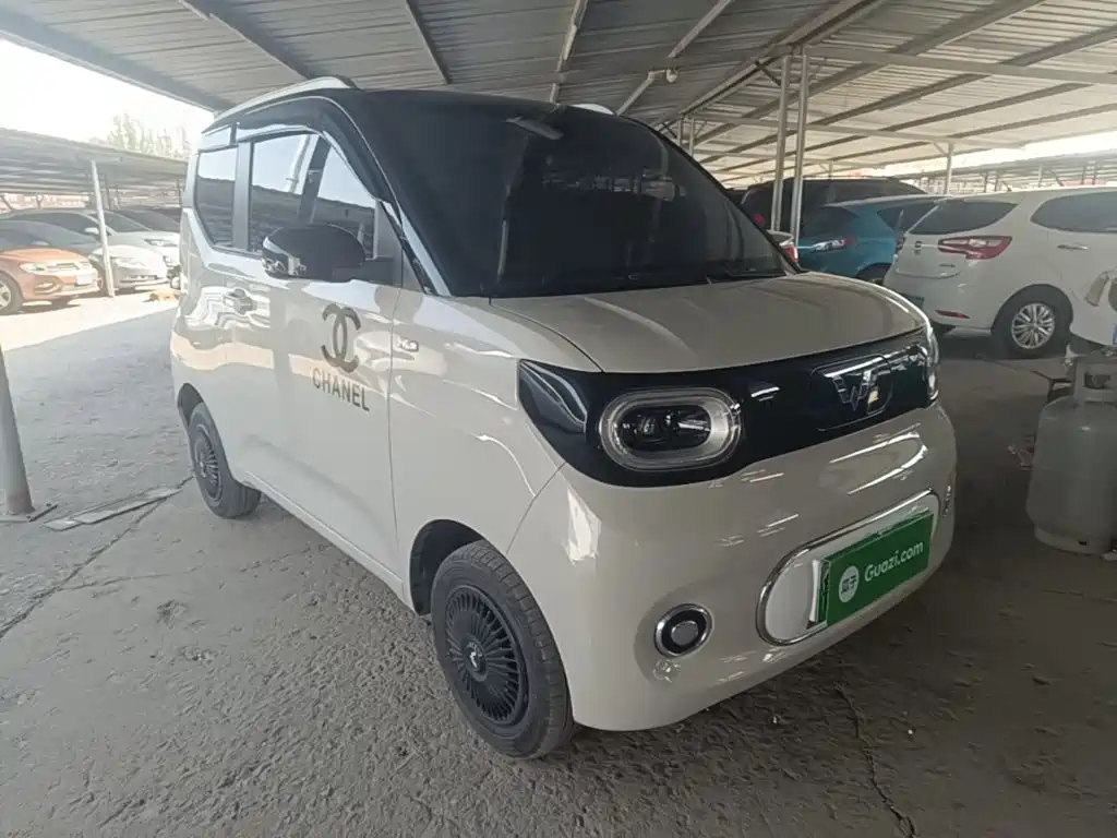 Wuling MINIEV — миниатюра 4
