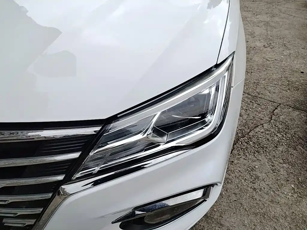 Roewe i5 — миниатюра 24