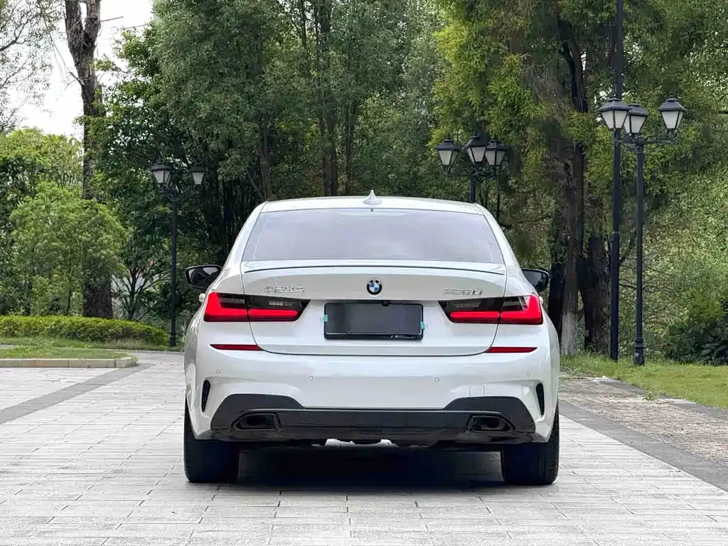 BMW 3 Series — миниатюра 5