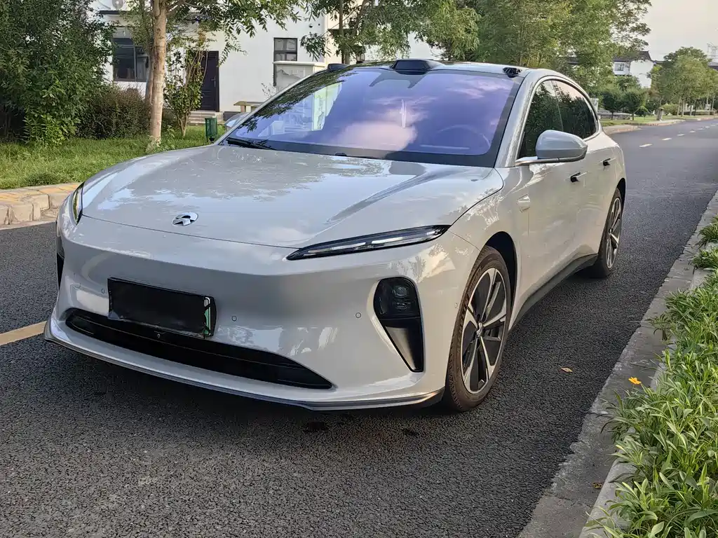 Nio ET5T 2024