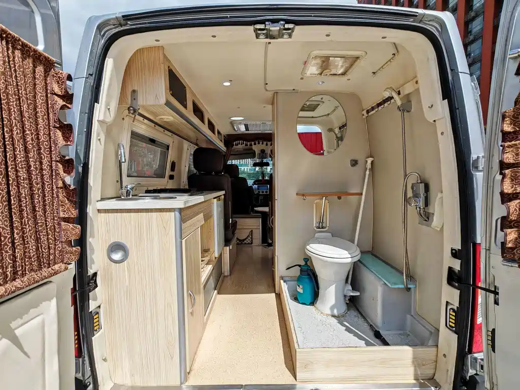 MAXUS V80 — миниатюра 12