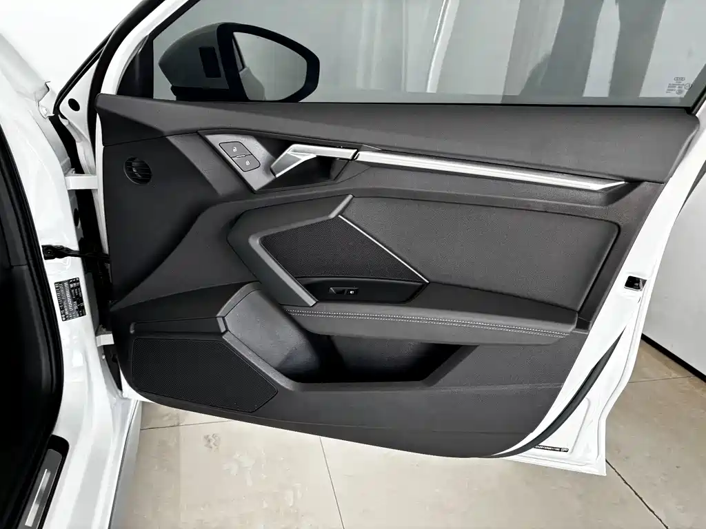 Audi A3 — миниатюра 25