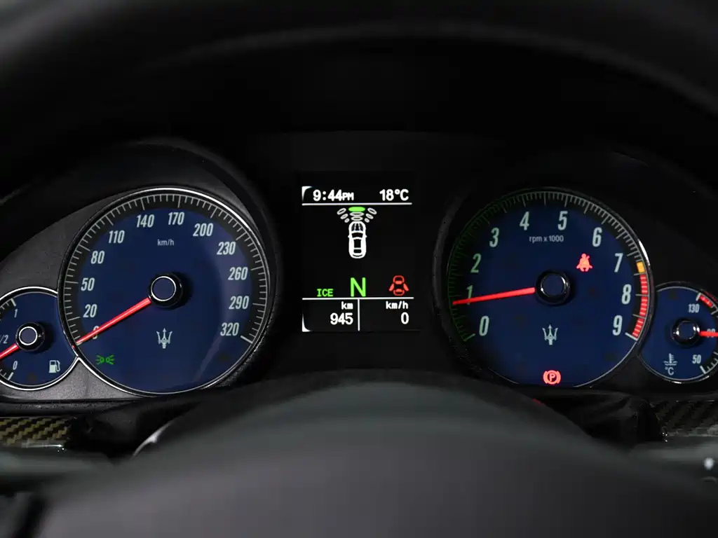 MASERATI GRANTURISMO