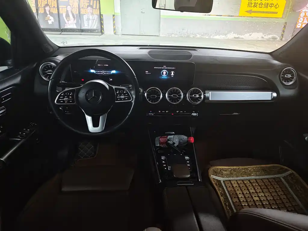 Mercedes-Benz GLB — миниатюра 7