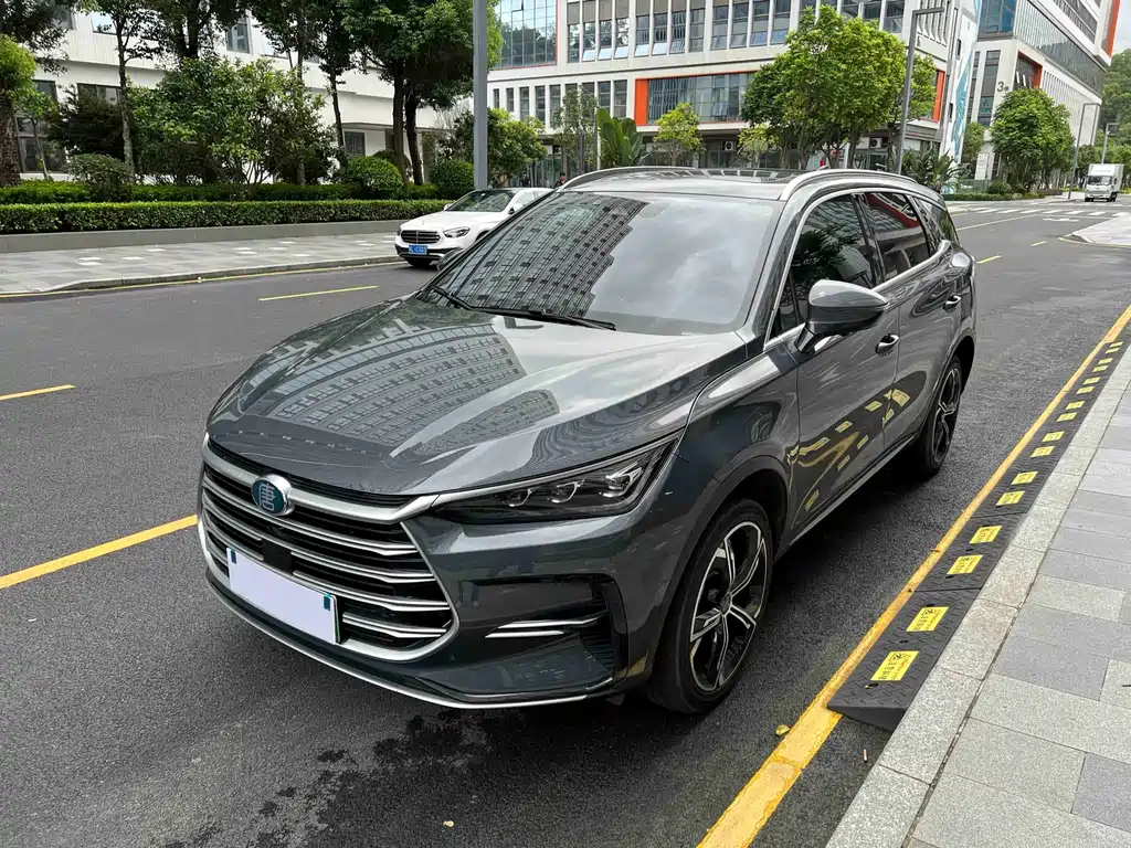 2022 BYD Tang - zdjęcie 1 z 11