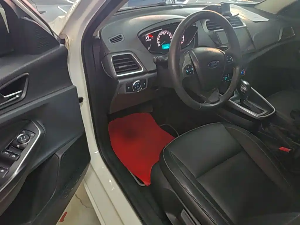 Ford Escort — миниатюра 16