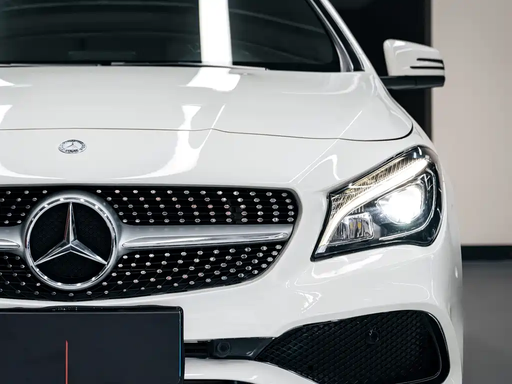 Mercedes-Benz CLA (Import) — миниатюра 5