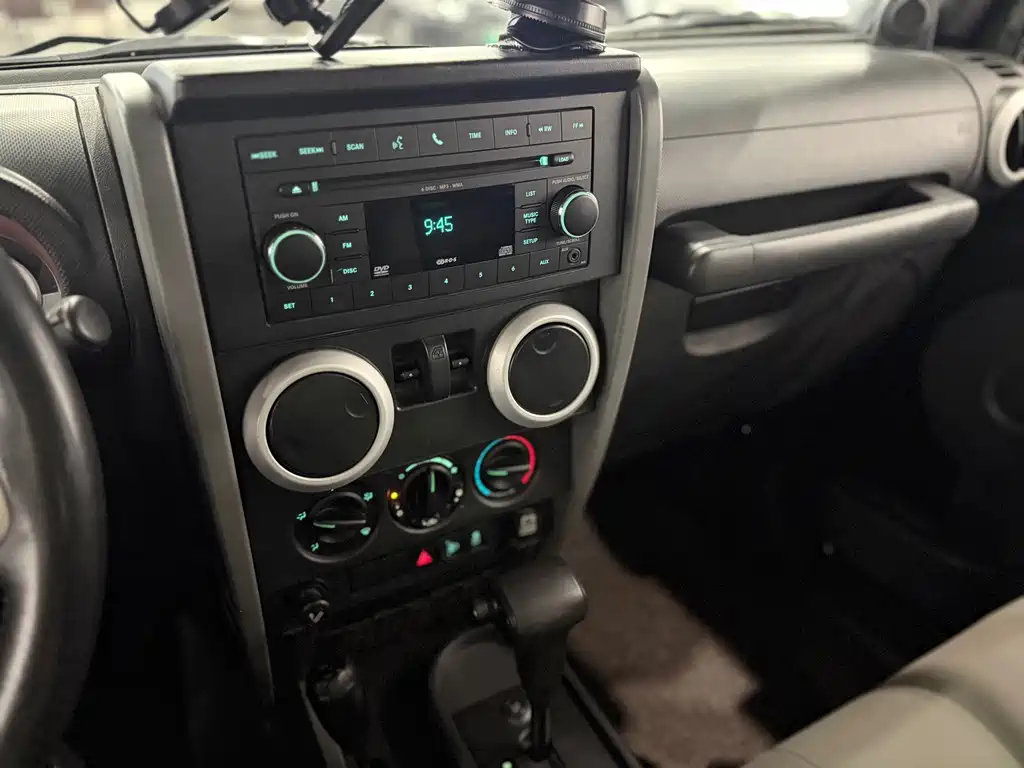 Jeep Wrangler — миниатюра 13