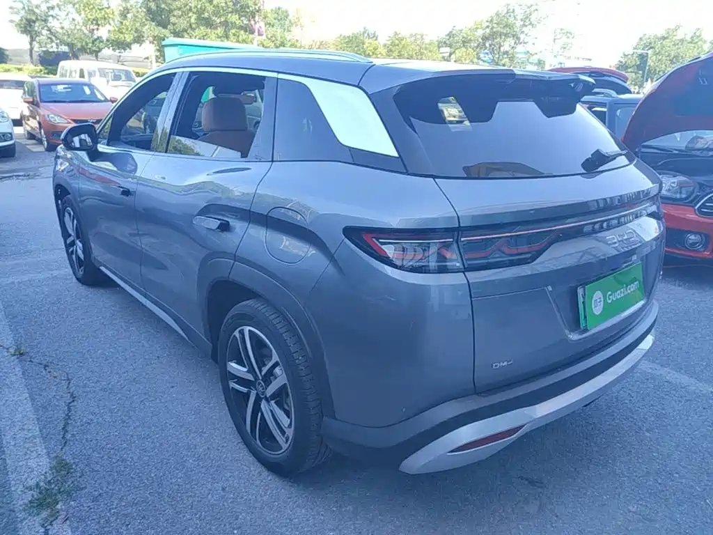 BYD L DM-i — миниатюра 5