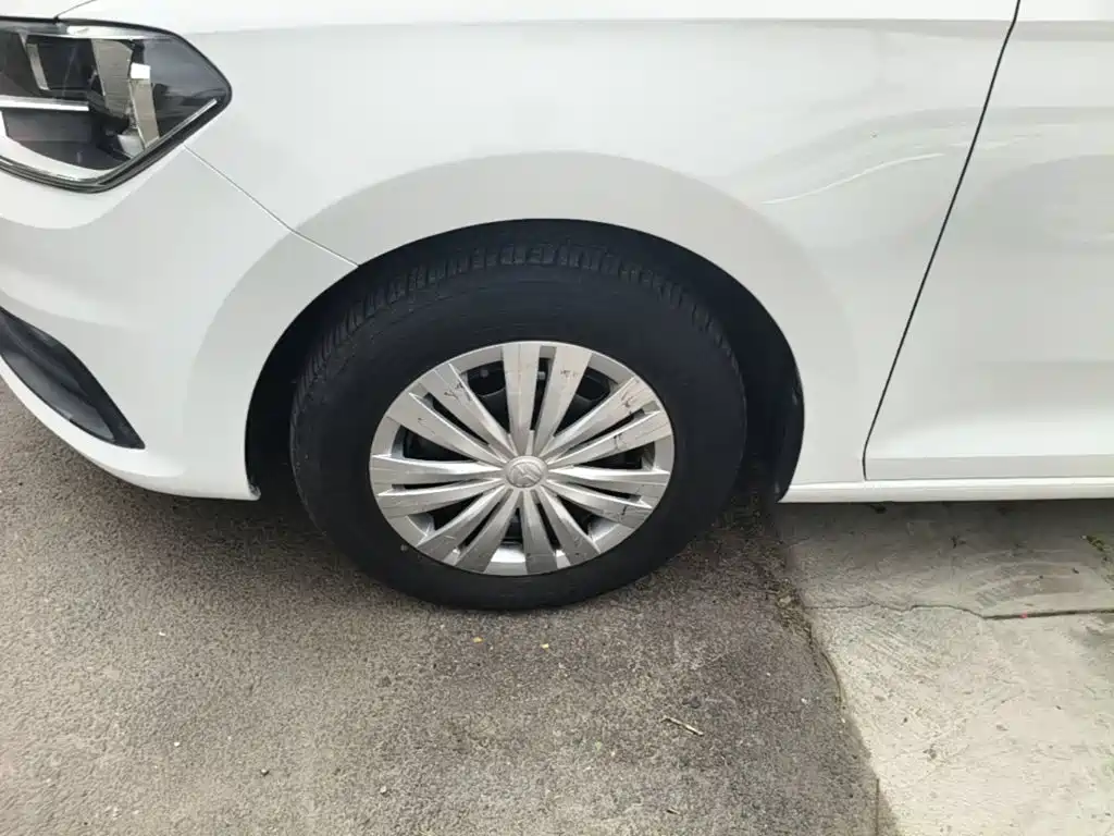 Volkswagen Santana — миниатюра 23