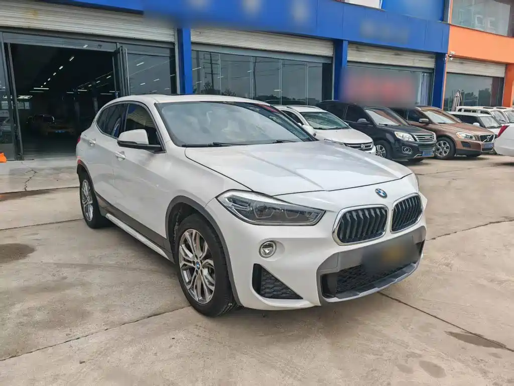 BMW X2 (Import) — миниатюра 4