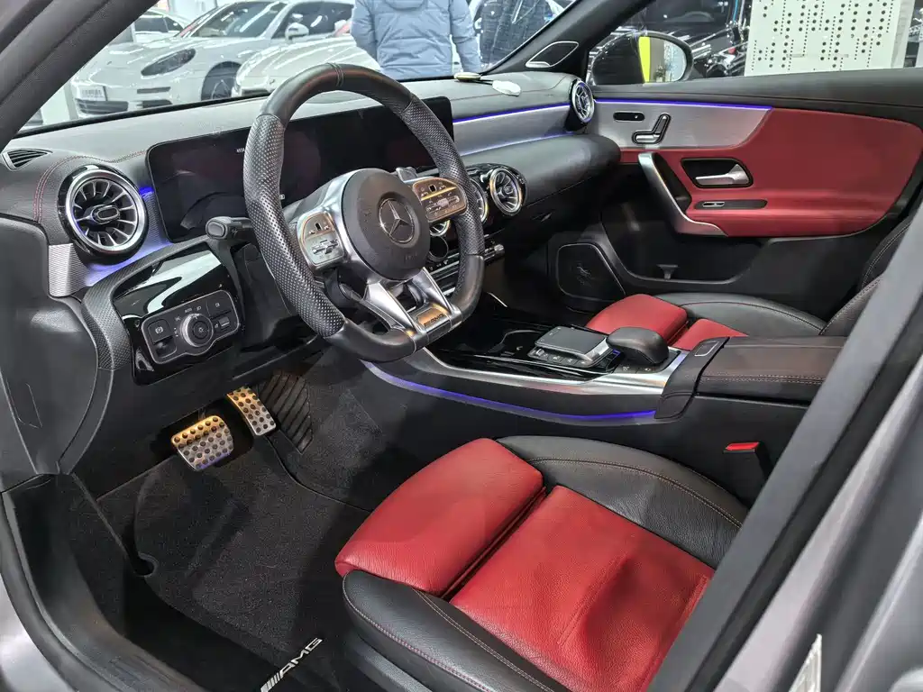 Mercedes-Benz A-Class AMG — миниатюра 3