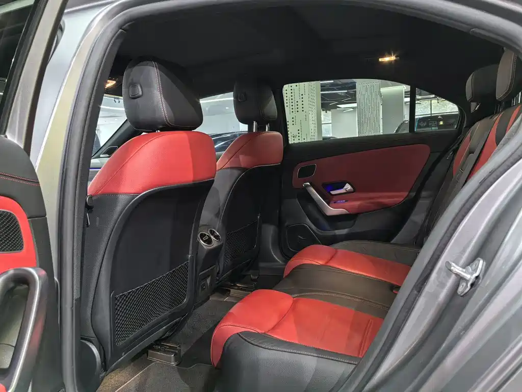 Mercedes-Benz A-Class AMG — миниатюра 5
