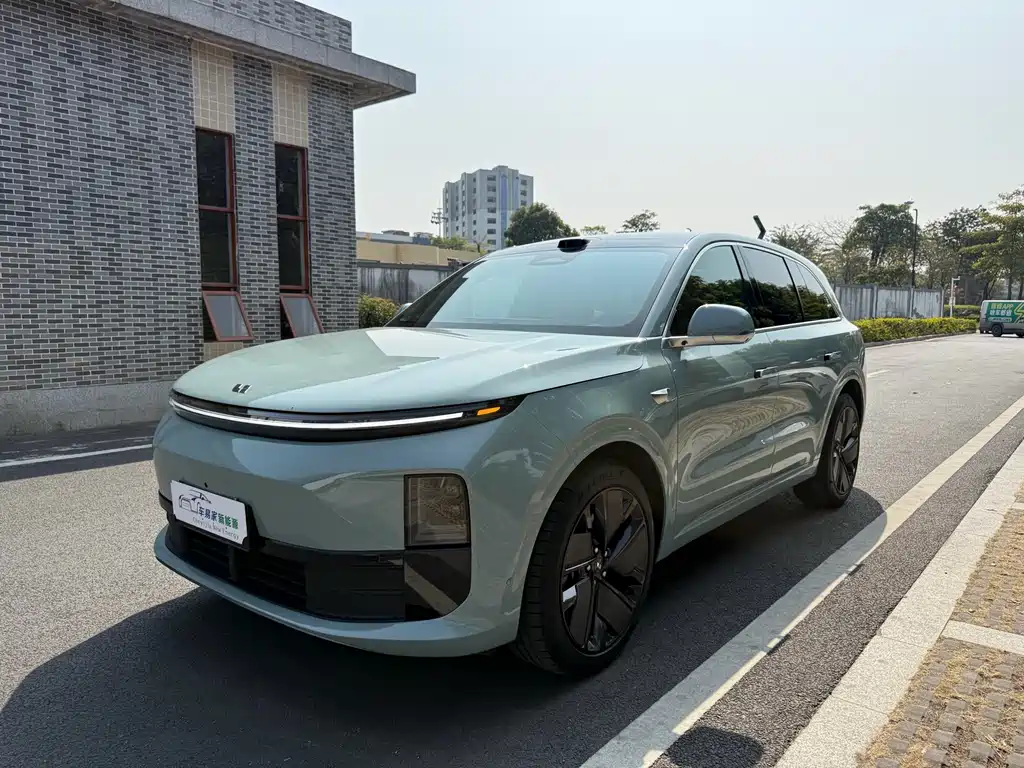 Li Auto IDEAL L6