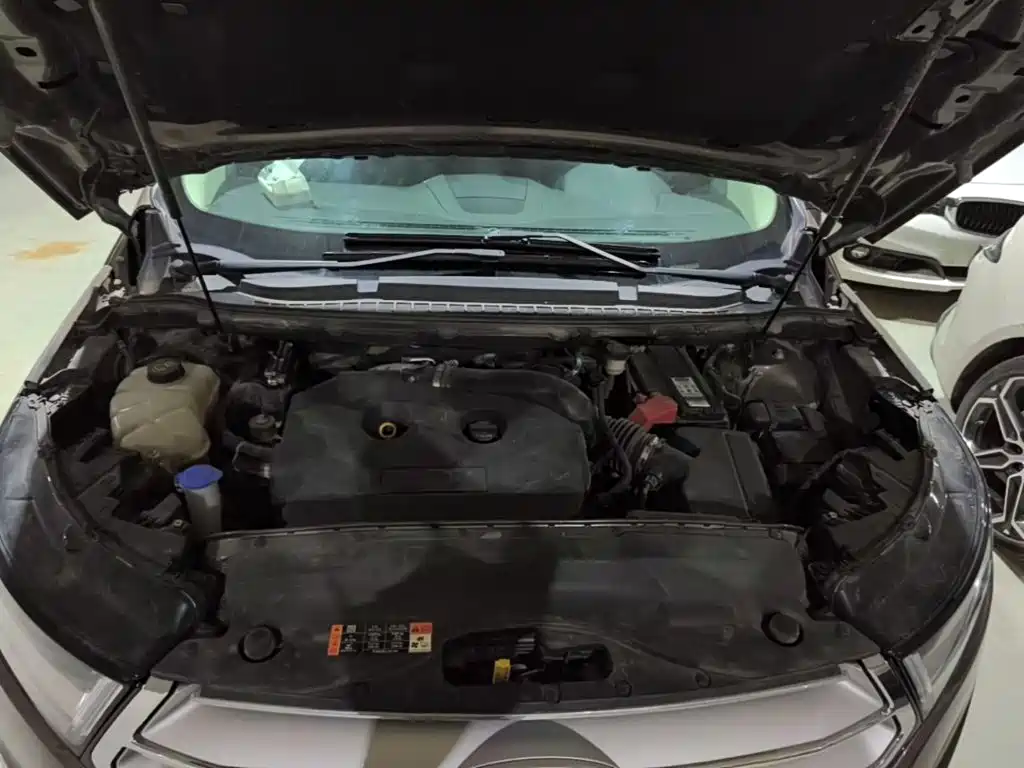 Ford Edge — миниатюра 22